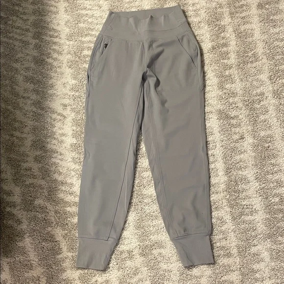 Venice High Rise Jogger - Picture 2 of 4